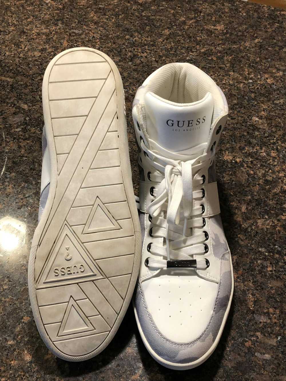 Guess Guess high top shoe very clean light use - image 4