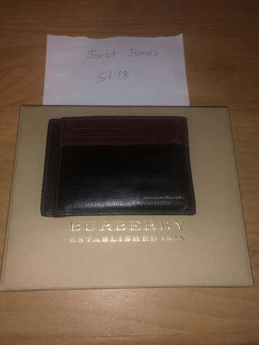 Burberry Authentic 9-Slot Burberry Card holder