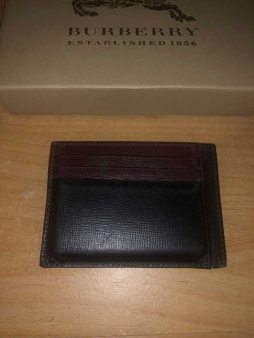 Burberry Authentic 9-Slot Burberry Card holder - image 3