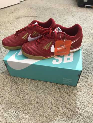 Nike × Supreme Supreme x Nike SB Gato Red - image 1