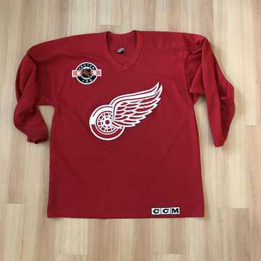 High quality Detroit Red Wings CCM away jersey #19 Shanahan (XXL)