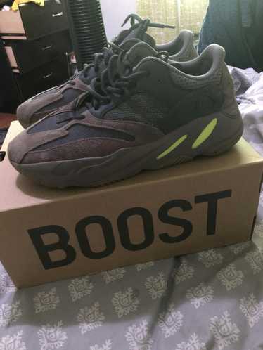 Adidas Yeezy 700 Muave