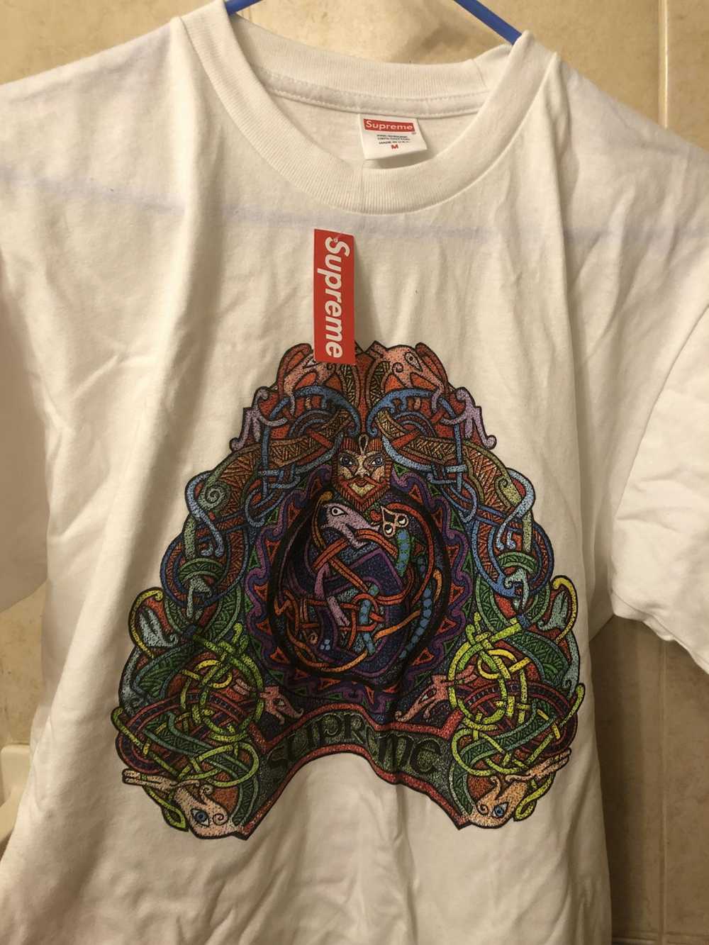 Supreme Supreme - image 1