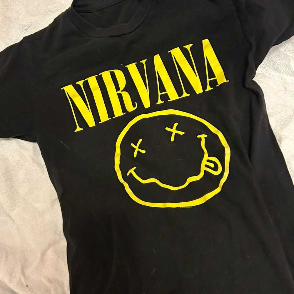 Nirvana Smiley Vintage 1995 Shirt M - image 1