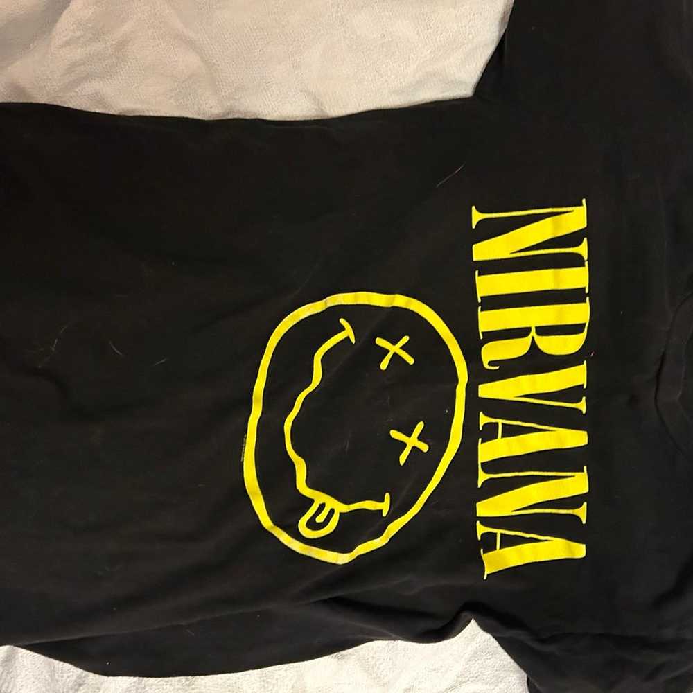 Nirvana Smiley Vintage 1995 Shirt M - image 3