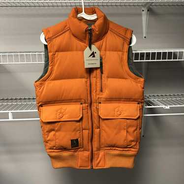 Eastern Mountain Sports NWT EMS Bomber Vest 119$ … - image 1