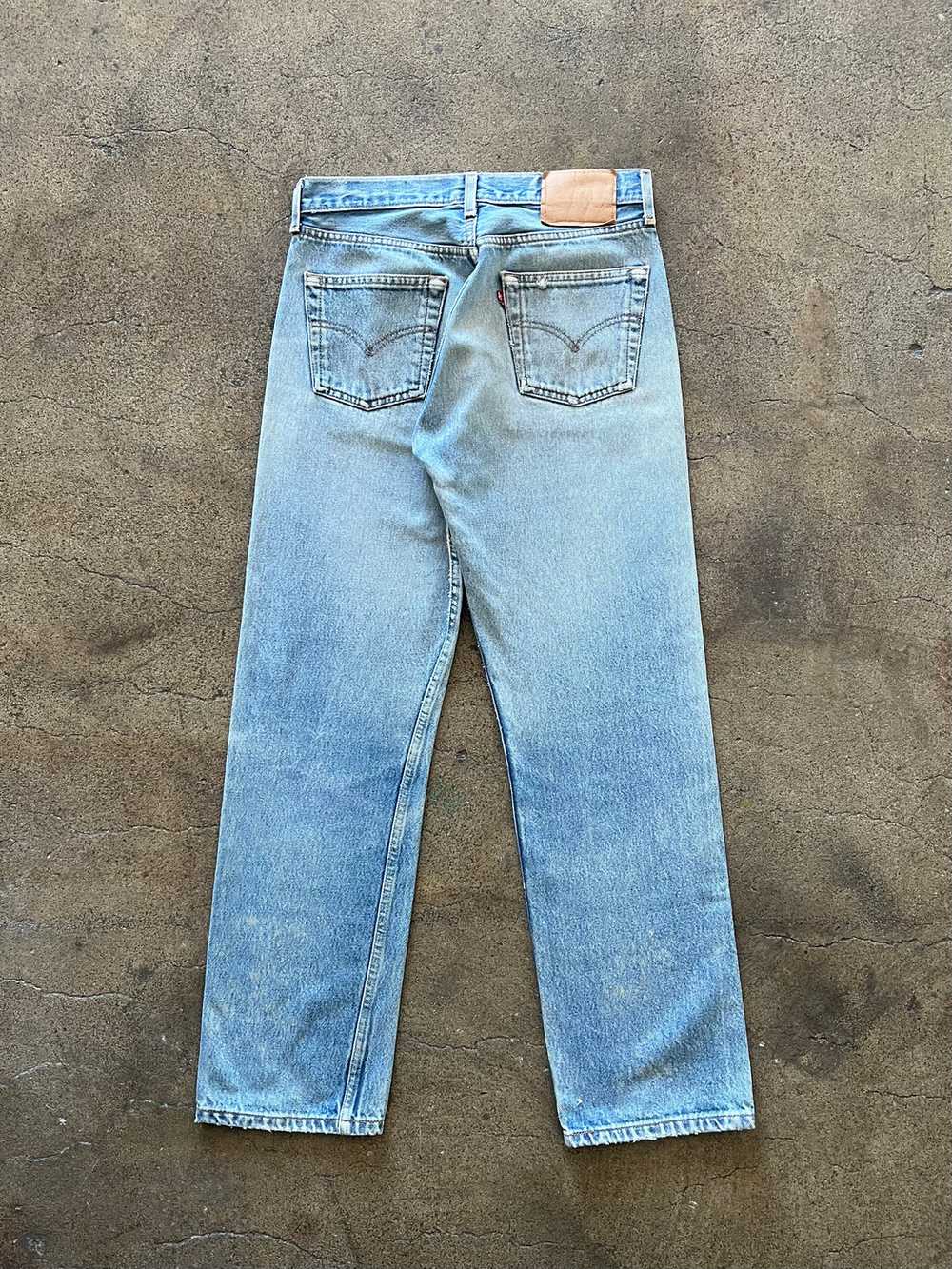 2000s Levi's 501 Jeans Faded 29" x 29" - image 4