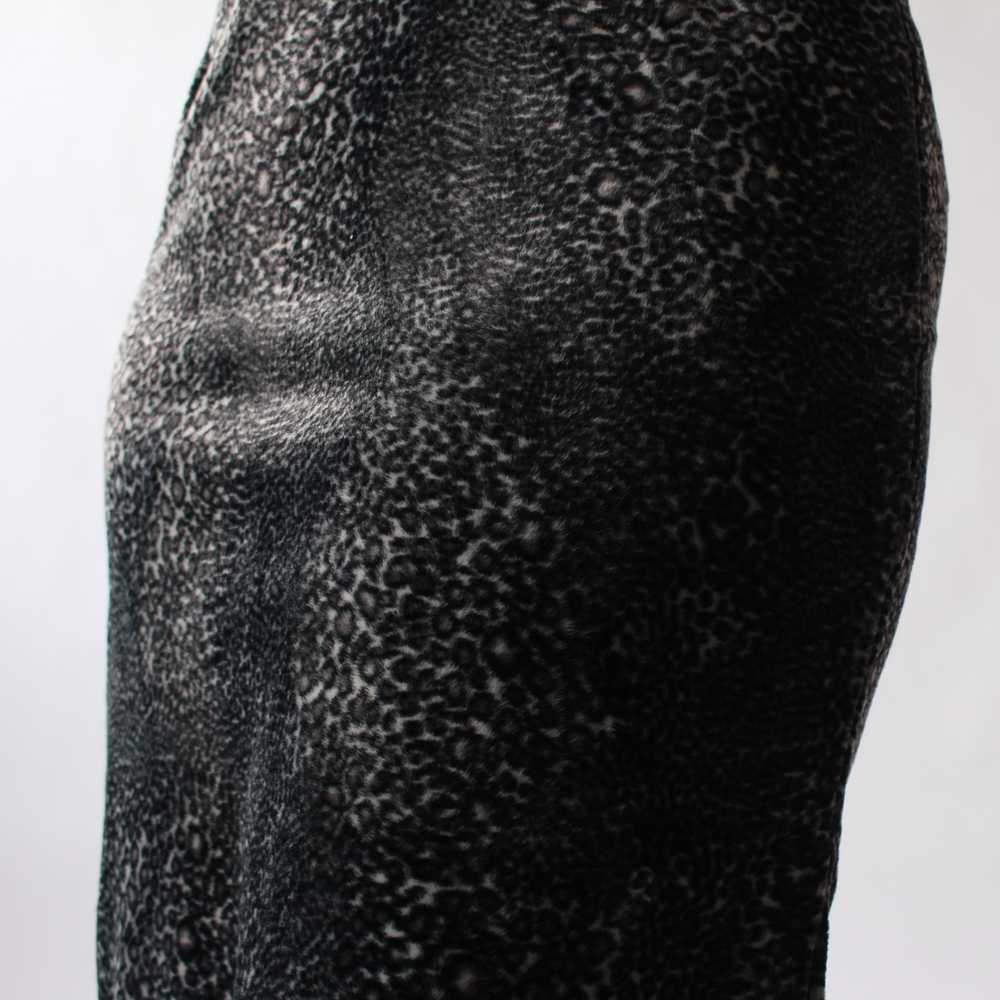 90s Fuzzy Leopard Skirt - W28 - image 2