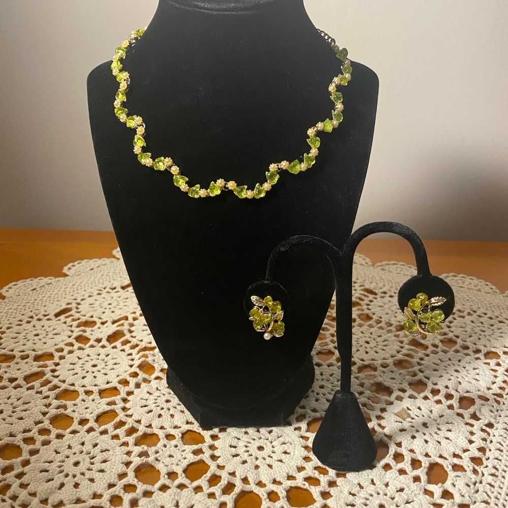 Vintage Natural Peridot & Seed Pearl Set - image 1