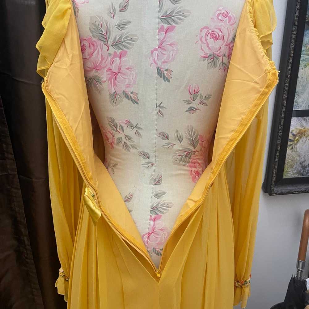 Vintage dress maxi empire cut, golden, floral, em… - image 9