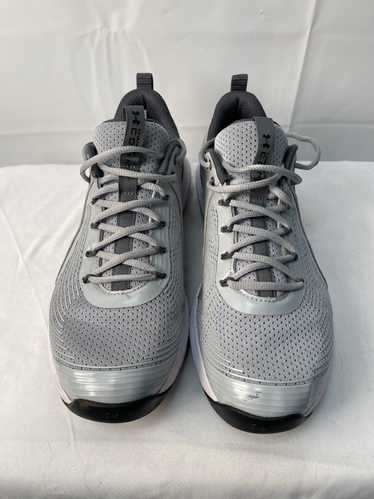 Under Armour Mens Gray Tennis Sneakers Size 11 - image 1