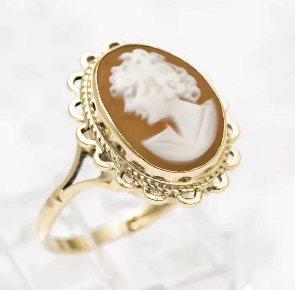 Vintage 1960's 9ct Gold & Cameo Portrait Ring Bir… - image 2