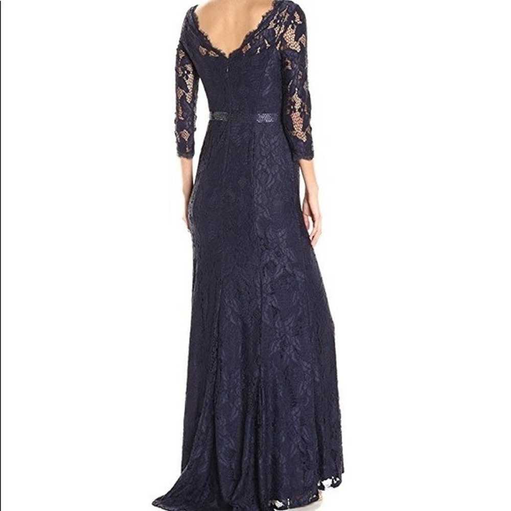 NWT Adrianna Papell Lace Gown Beaded Dress sz 2 m… - image 2