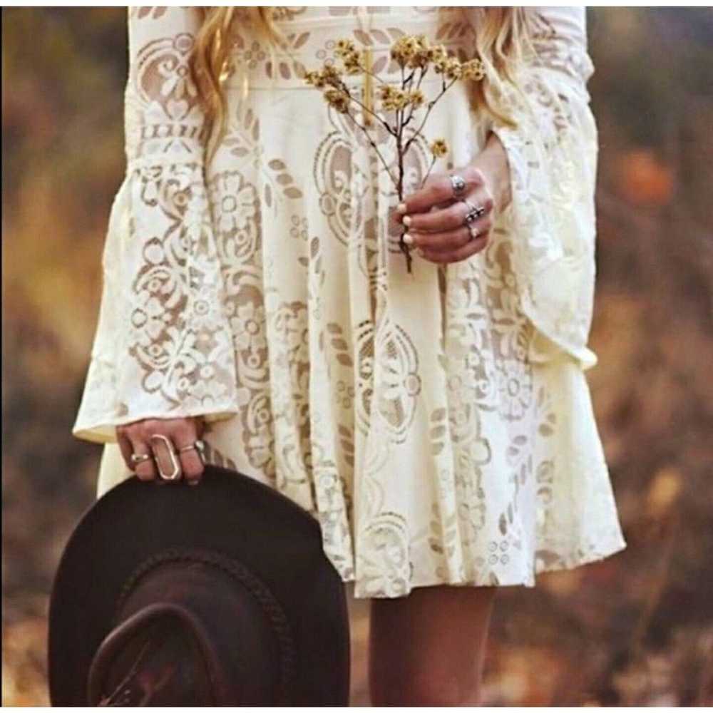 FREE PEOPLE Lover's Folk Song Cream lace Bell Sle… - image 3
