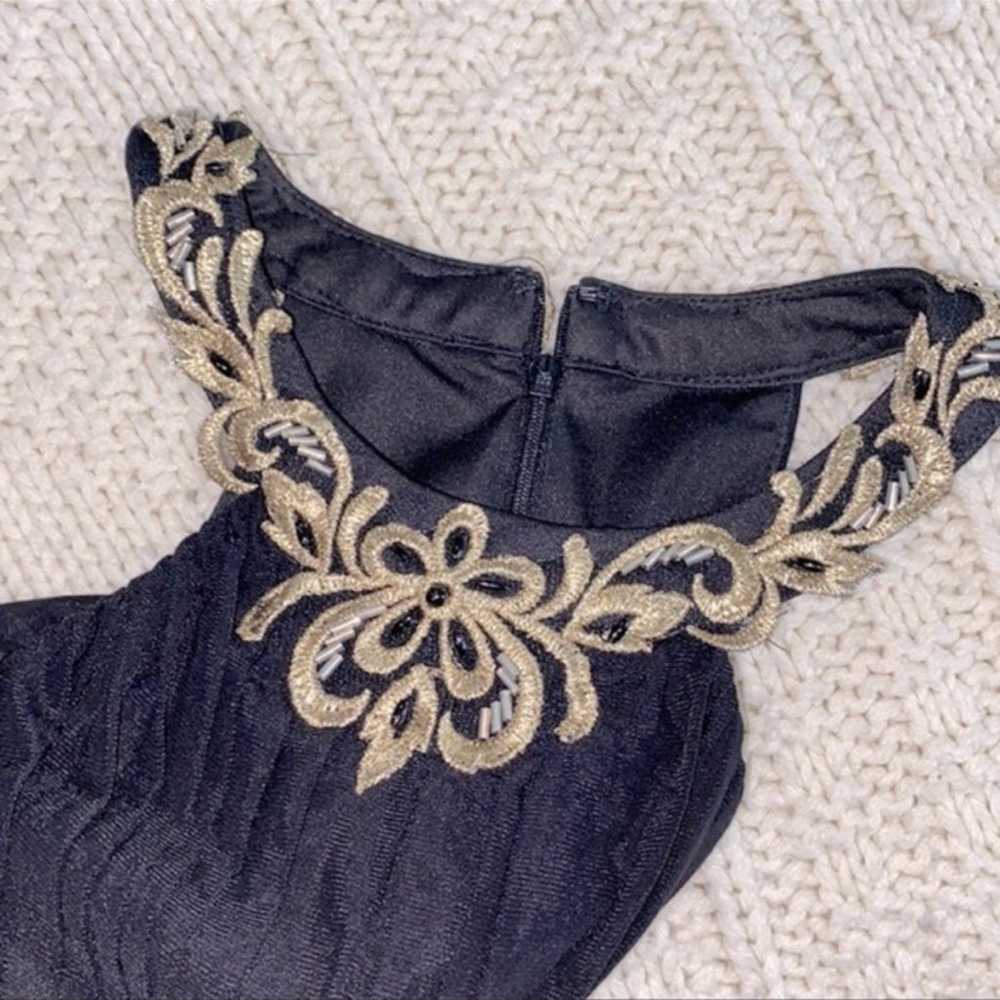 Cachet black Roman halter style maxi formal gown … - image 6