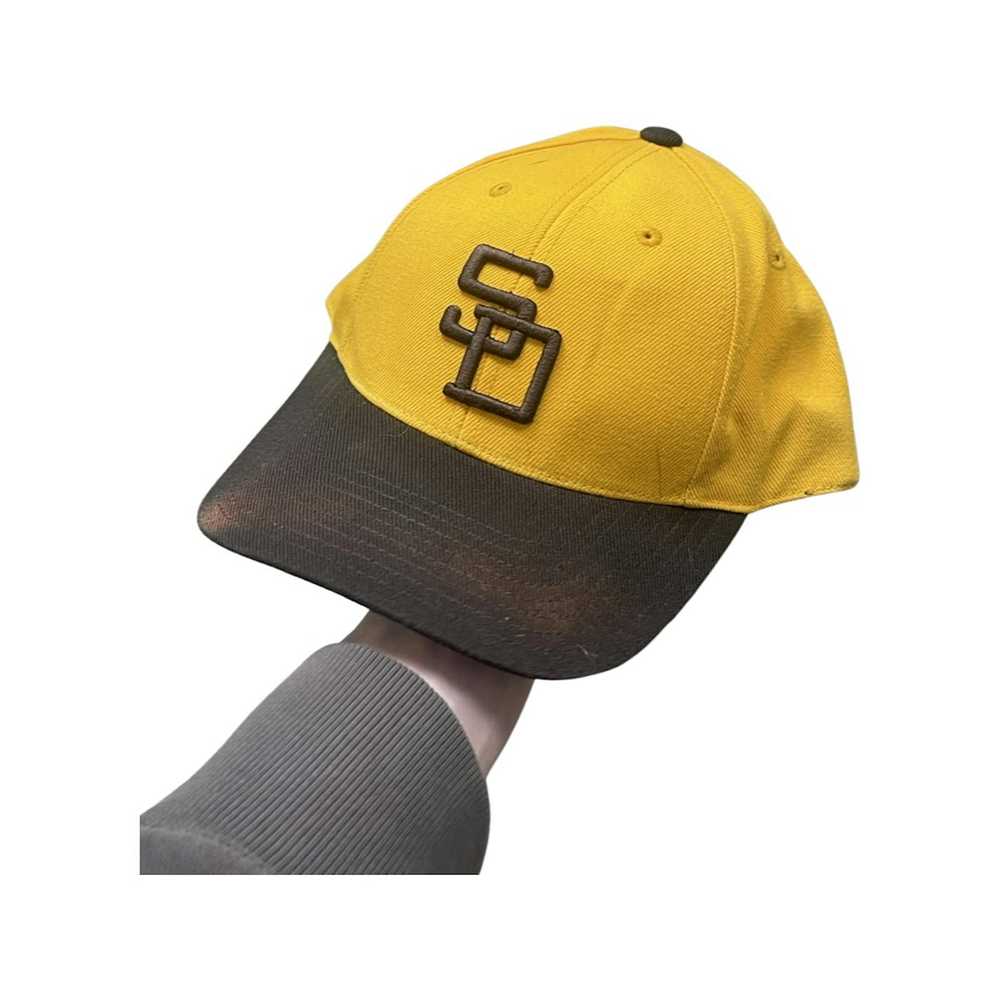 MLB × Streetwear × Vintage San Diego Padres Vinta… - image 1