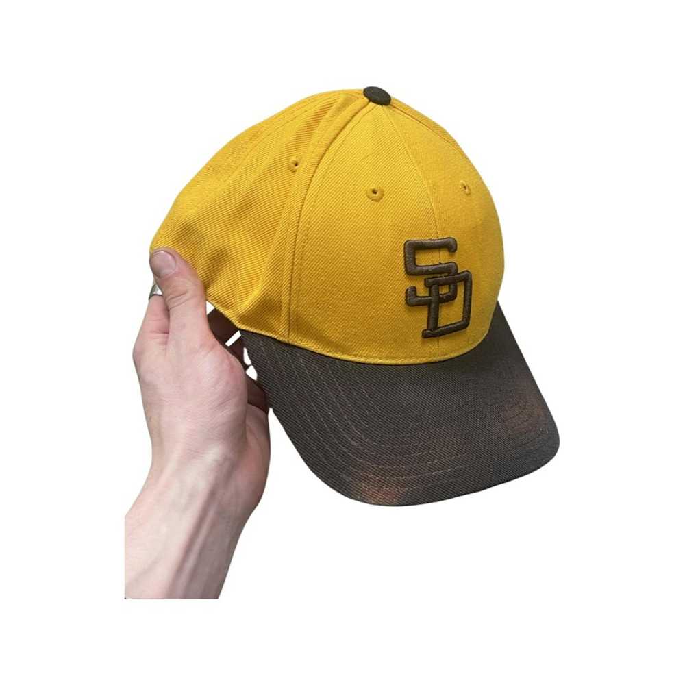 MLB × Streetwear × Vintage San Diego Padres Vinta… - image 2