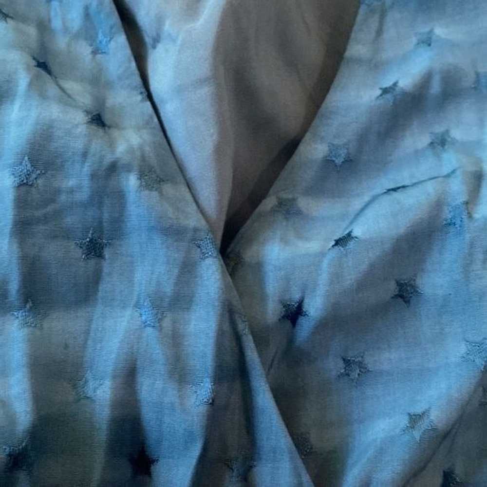 Majorelle Revolve Roxy Wrap Midi Dress in Chambra… - image 6