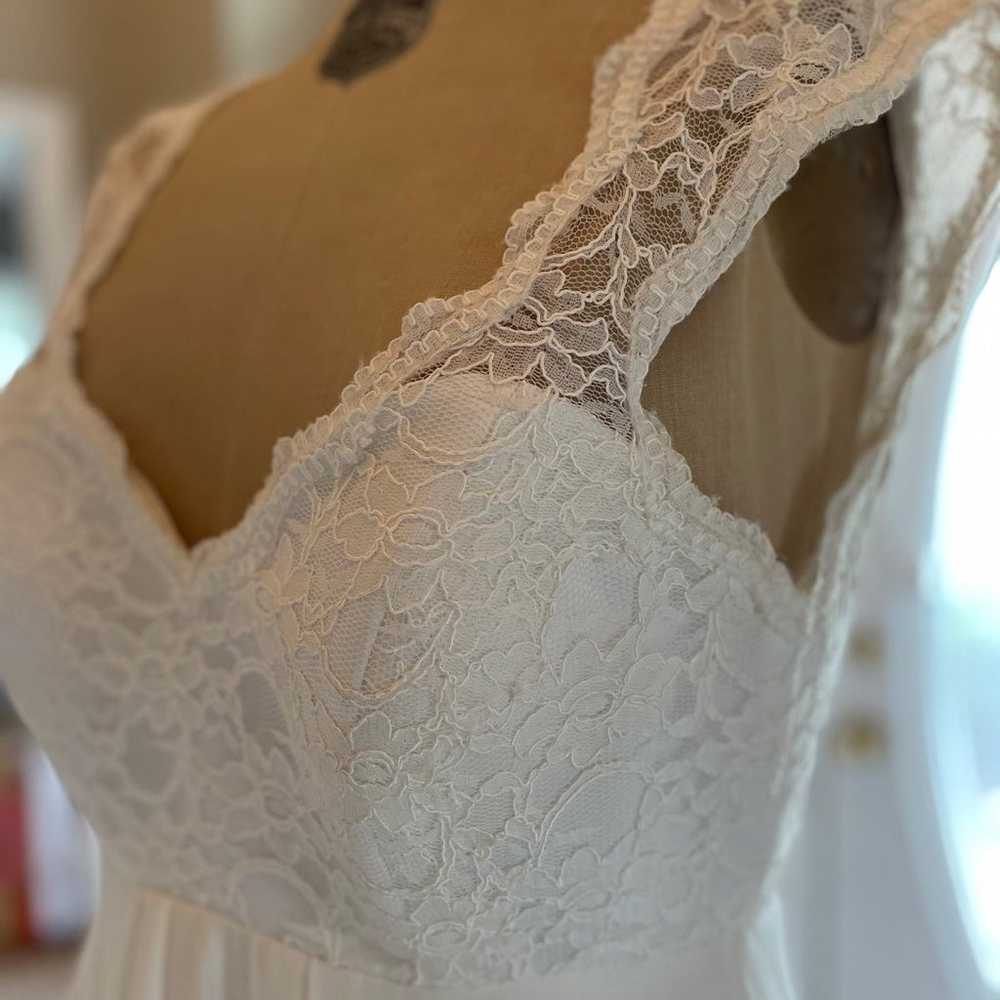 Mori Lee Ivory Wedding Dress - image 4