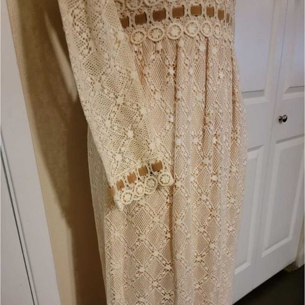 Vintage 70s cream lace dress. Size 10 - image 4