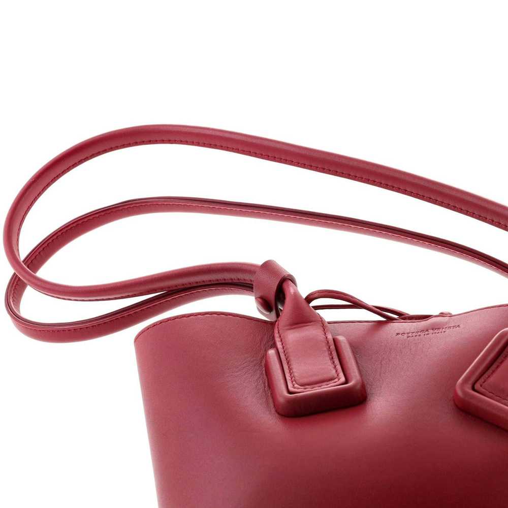 Bottega Veneta Arco Basket Bag Leather Small - image 6