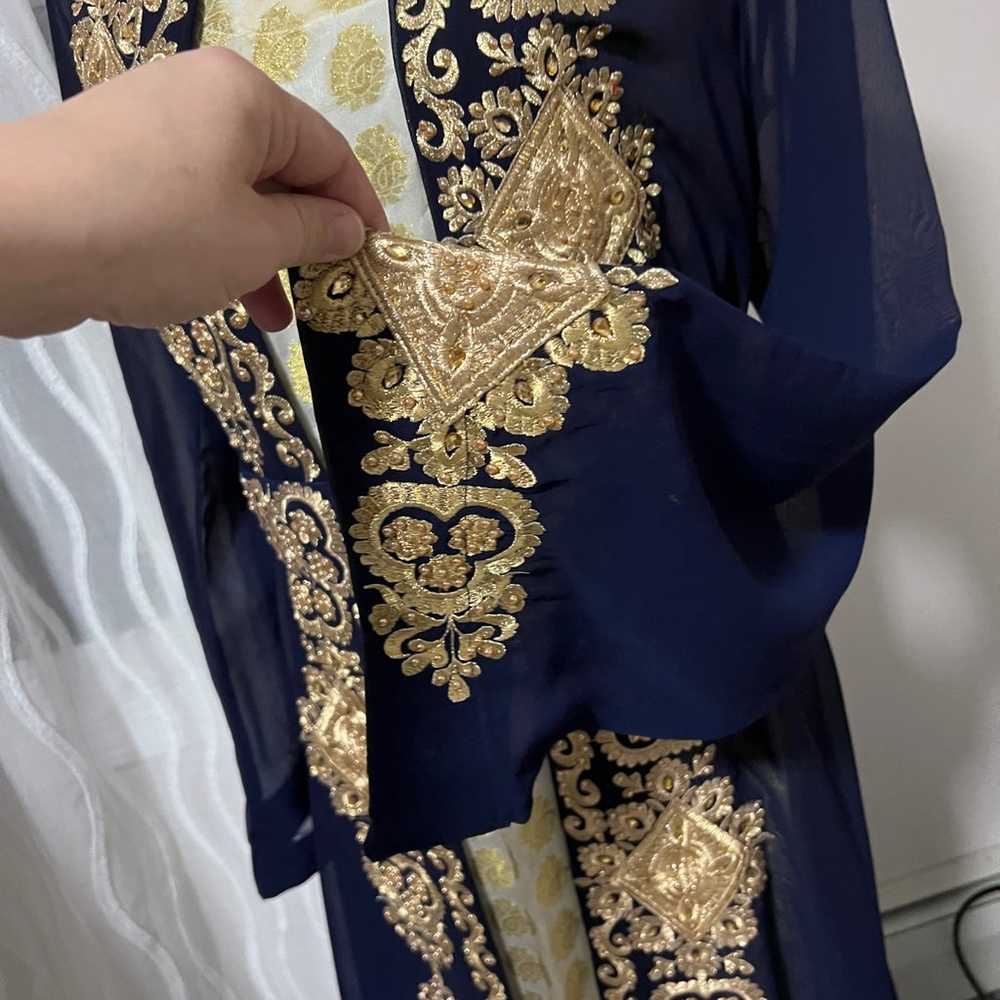 2 pieces Kaftan Dress in Blue and Gold - image 4