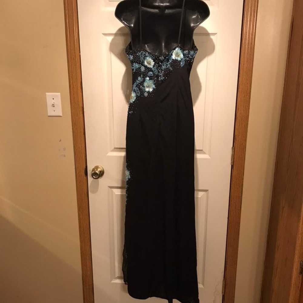 Prom gown - image 4