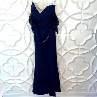 lace gown - image 1