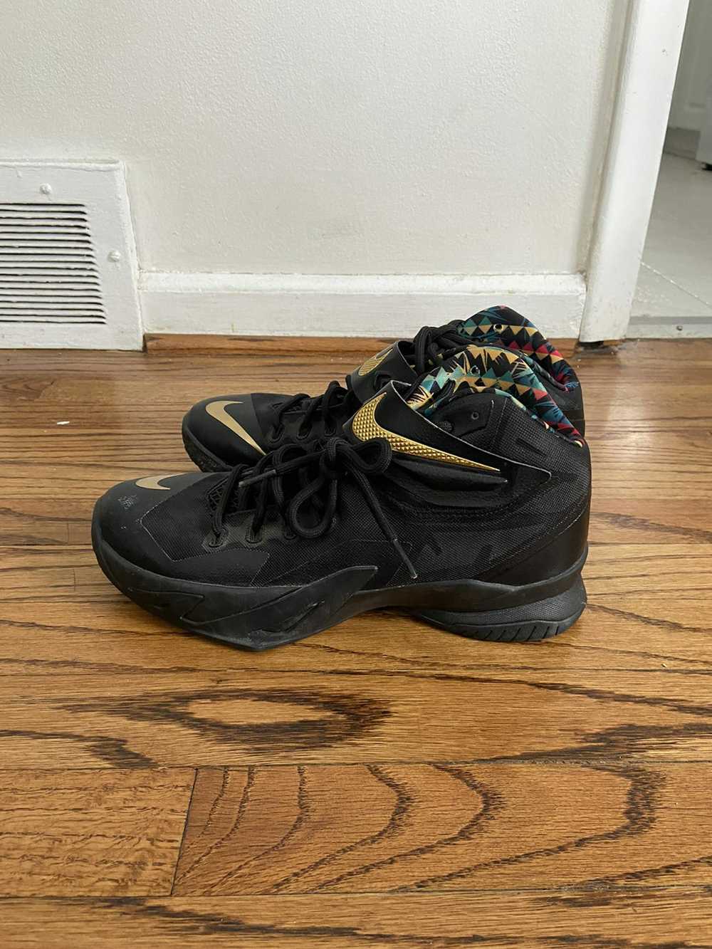 Nike Nike zoom solider Lebron watch the throne - image 3