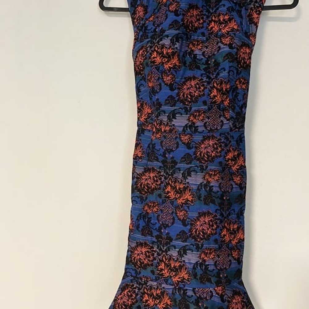 LOVERS + FRIENDS FLORAL RED / BLUE DRESS - SMALL - image 1