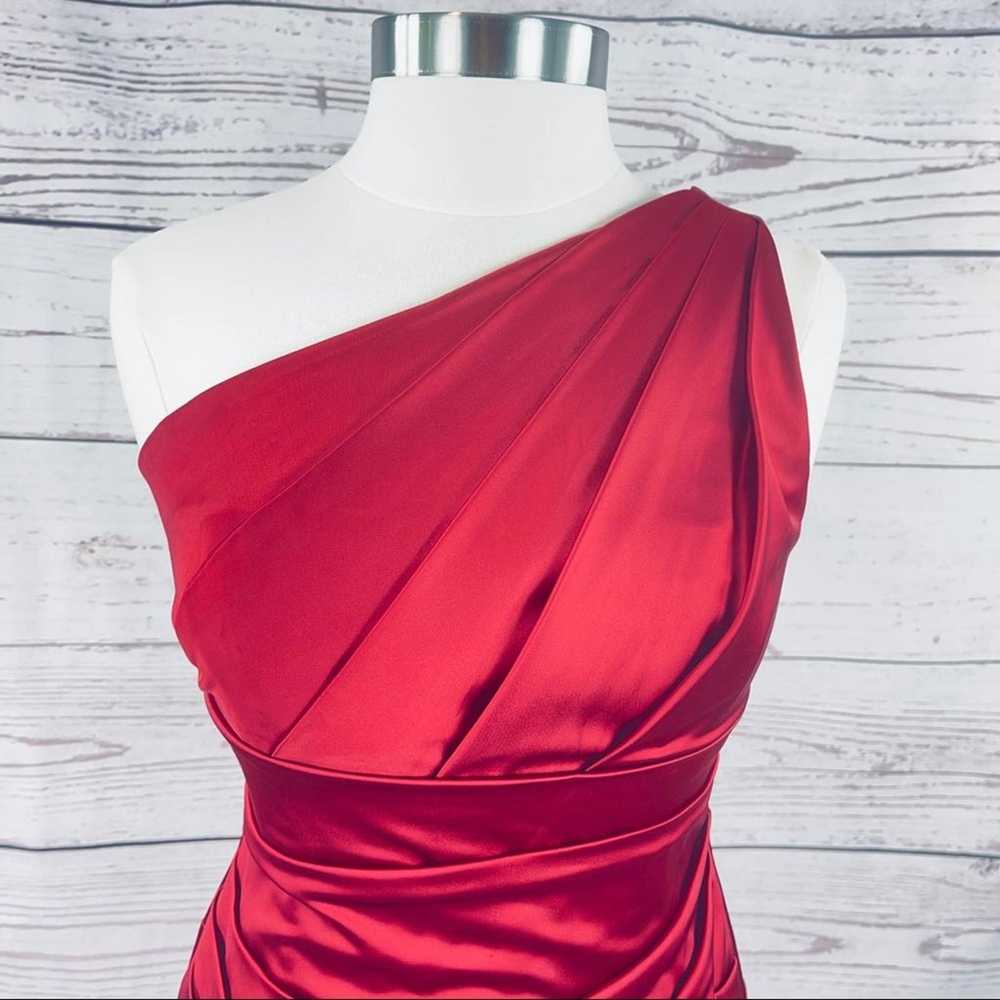 David's Bridal red single shoulder ruched dress - image 3