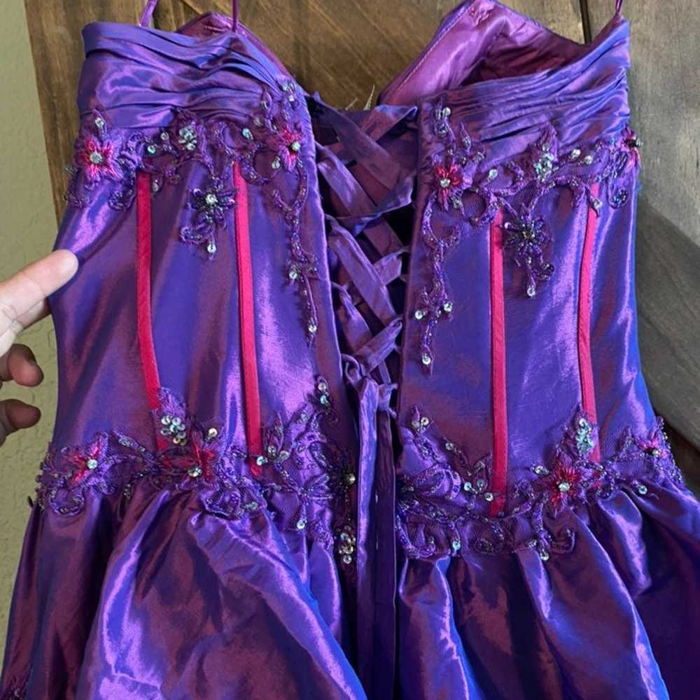 ball gown size 8 - image 4