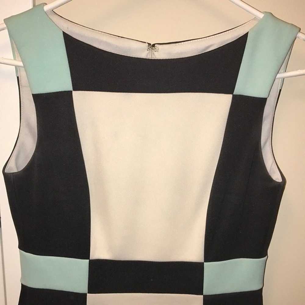 Maggy London Colorblock Sleeveless Lined Dress Si… - image 3