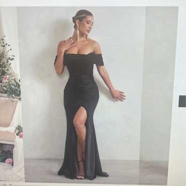 Black off the shoulder gown (club London) - image 1