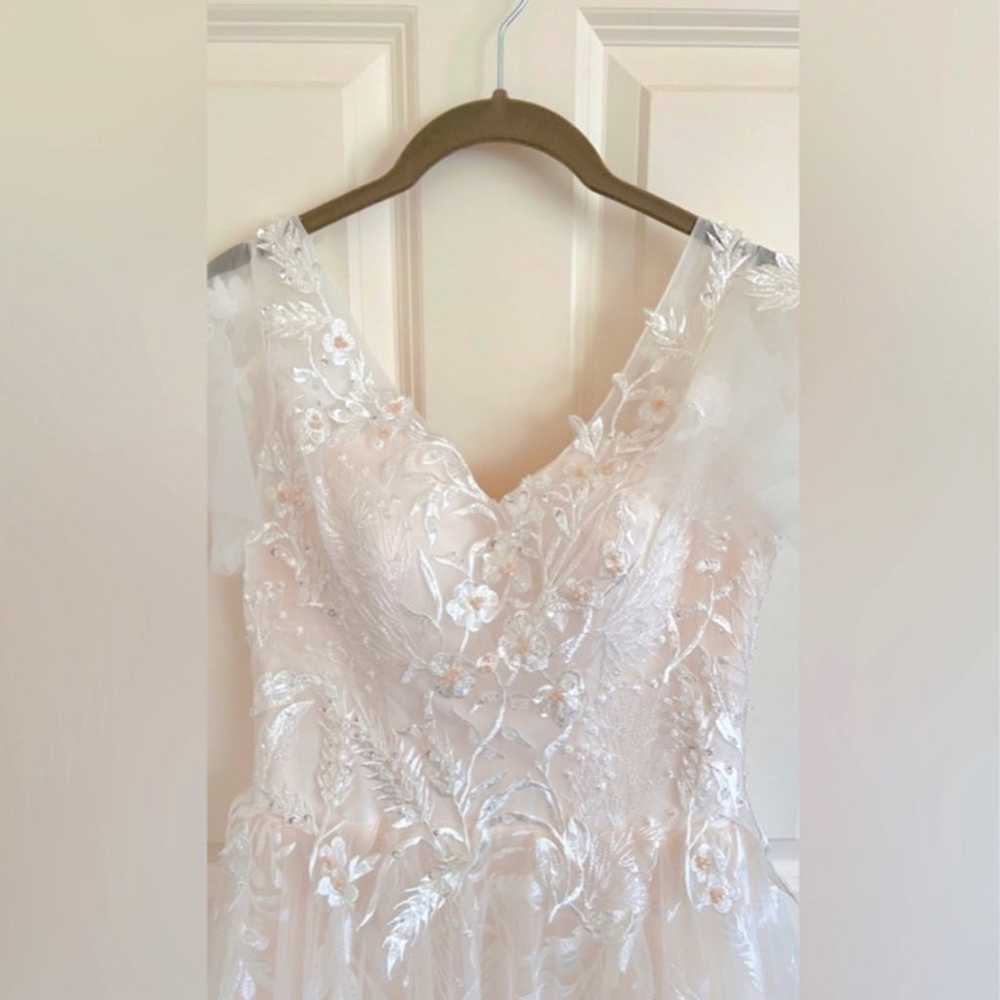 Wedding dress, corset back, lace - image 4