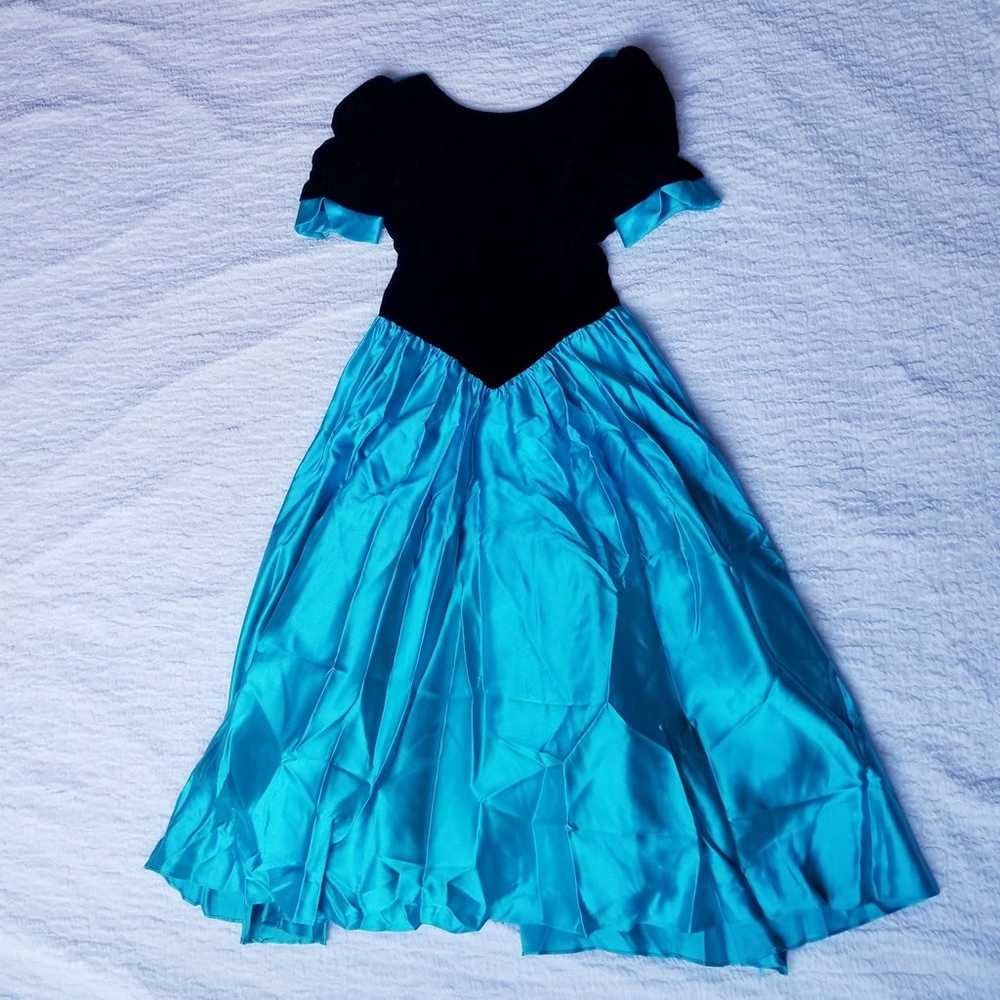 Vintage Velour and Satin 1980s Prom Ball - image 6