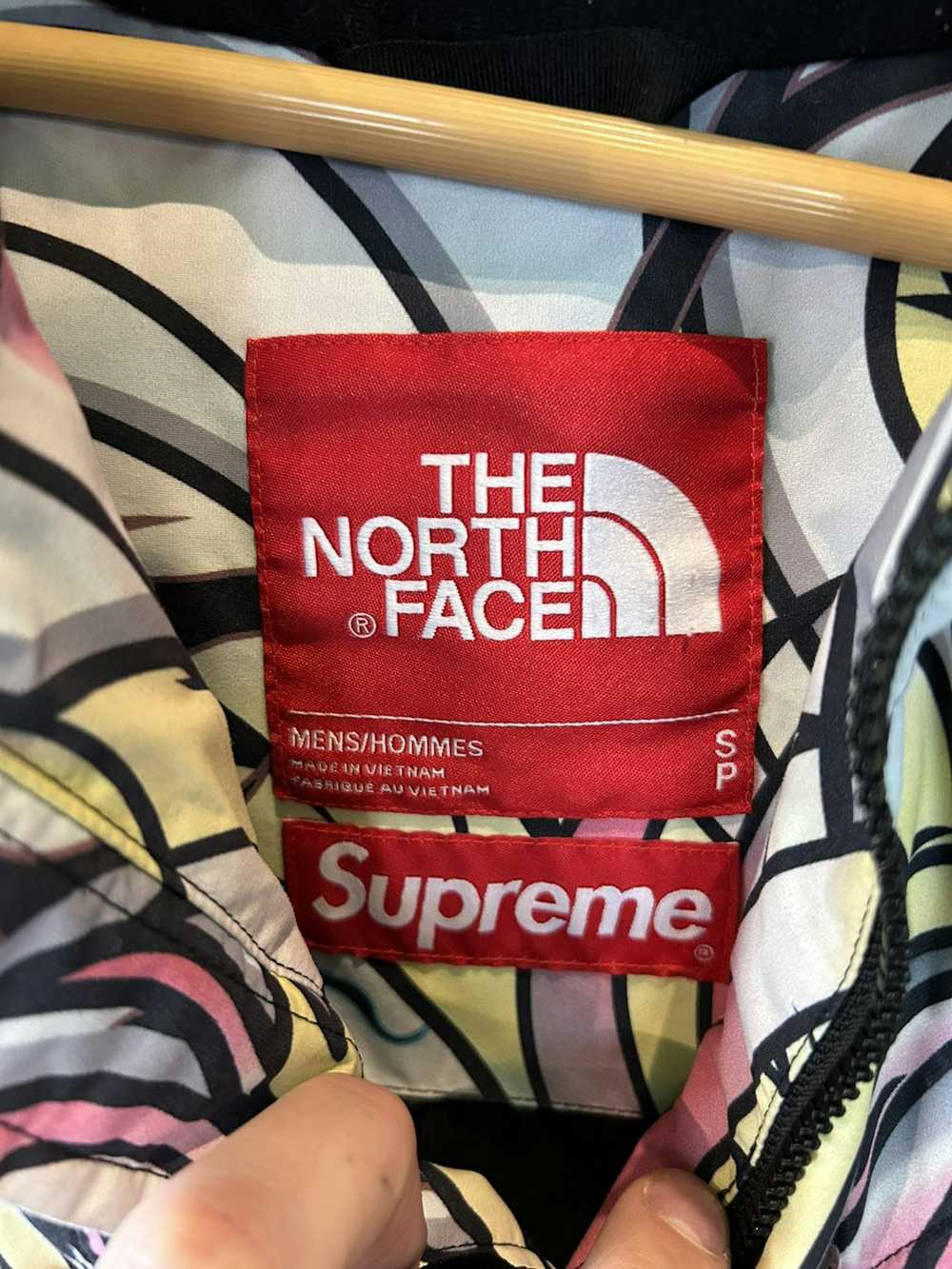 Supreme × The North Face Supreme x The North Face… - image 4