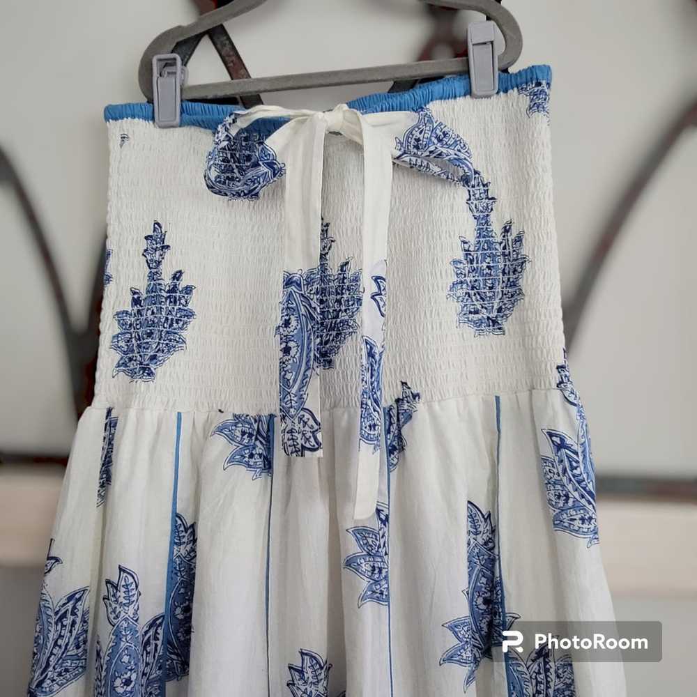 *NWOT*  Letarte Paisley Smocked Cotton Maxi Dress… - image 4