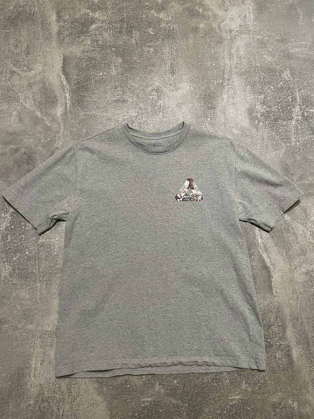 Palace Palace Tri-Ferg T-Shirt Rare - image 7