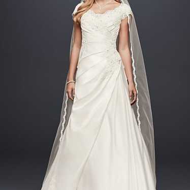 Davids Bridal Wedding Dress Size 4 Ivory - image 1