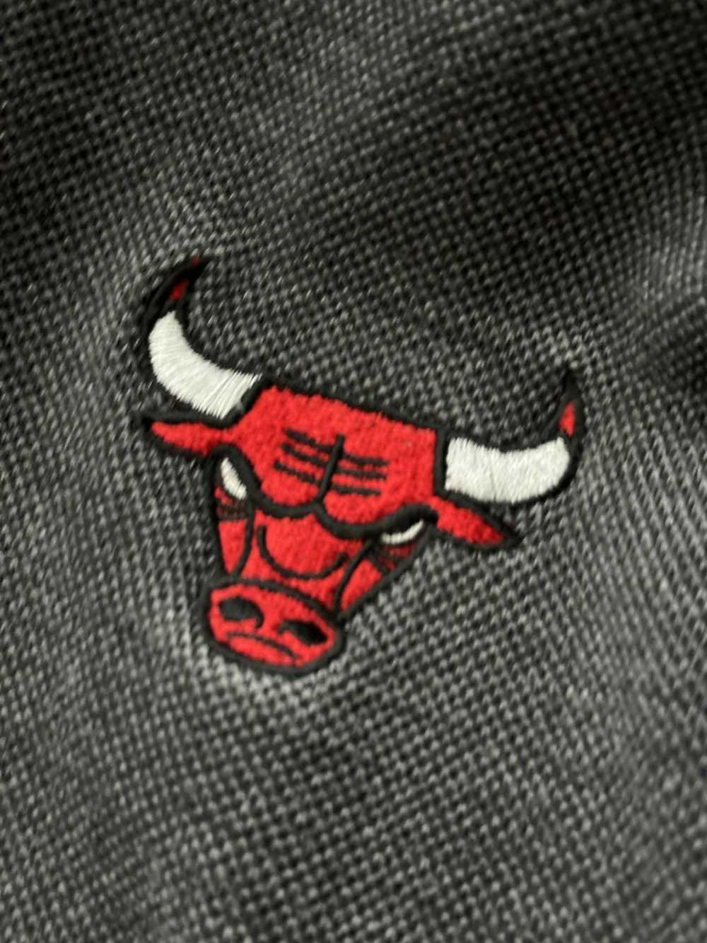 Custom × Starter Defective Garments Chicago Bulls… - image 5