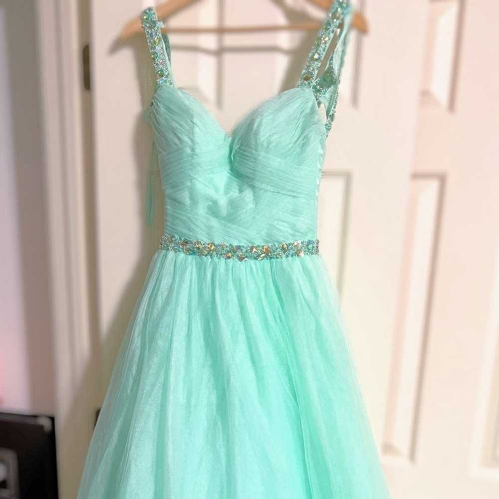 Gorgeous mint tulle formal gown - size 0 - image 2
