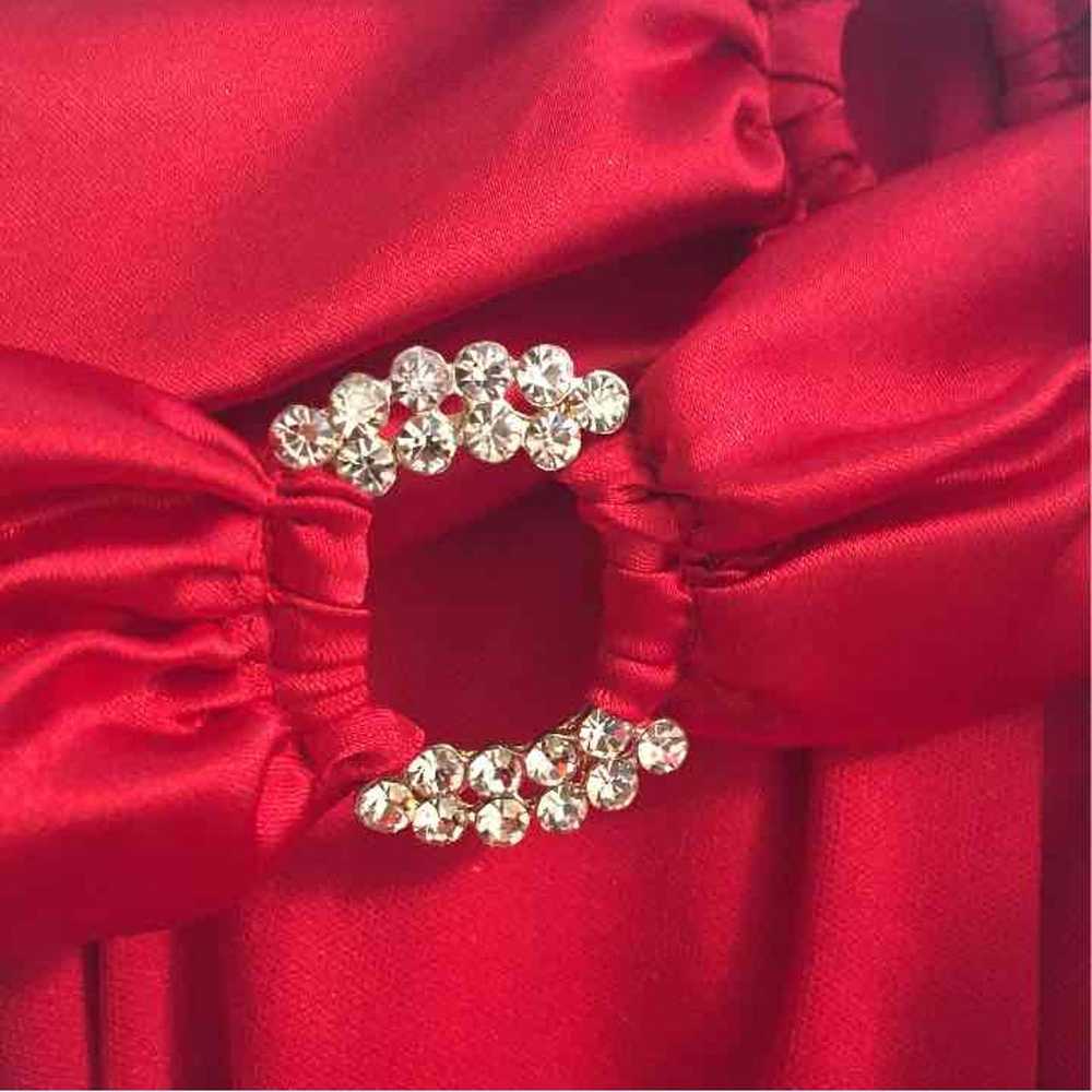 Red elegant dress - image 4