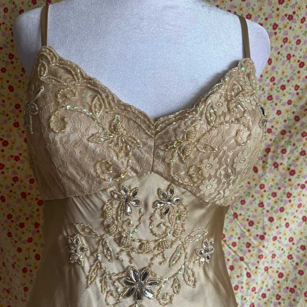 Vintage Y2K beaded lace gold/ champagne formal fa… - image 2