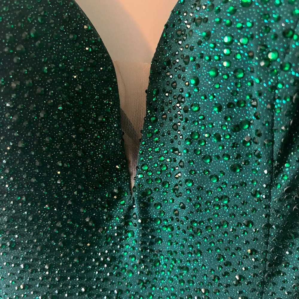 Emerald green alyce paris homecoming body on dres… - image 9