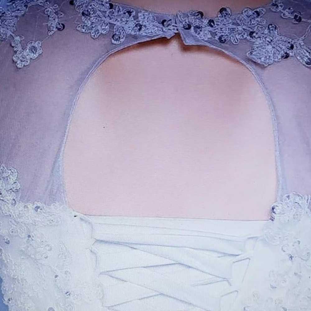 Size 8, Round Collar Lace Wedding Dress - image 5
