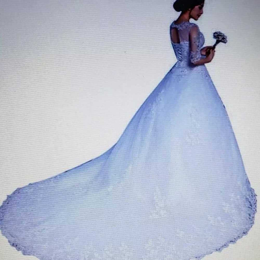 Size 8, Round Collar Lace Wedding Dress - image 6