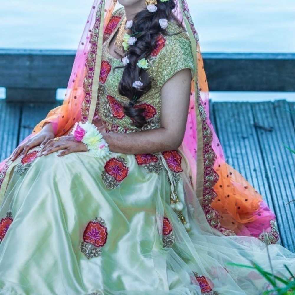Mehndi women beautiful Pakistani Indian 2 piece w… - image 2