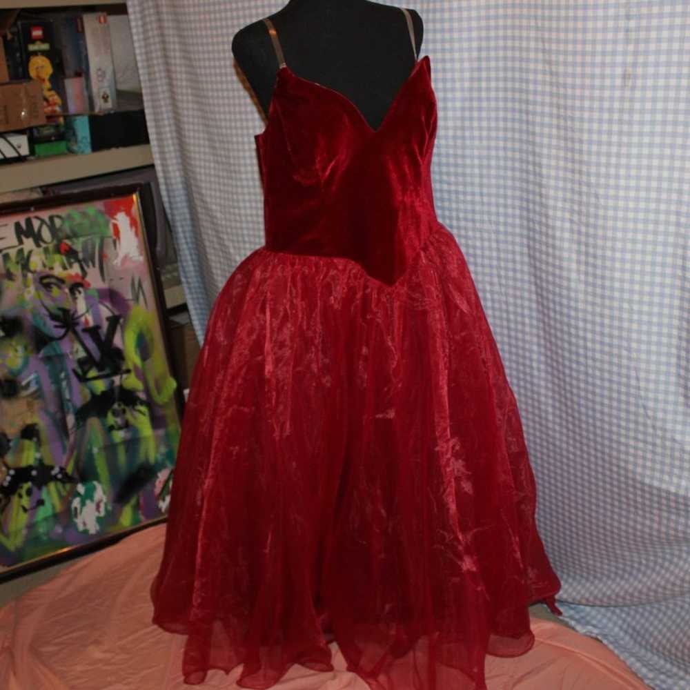 Princess style red prom gown dress - image 5