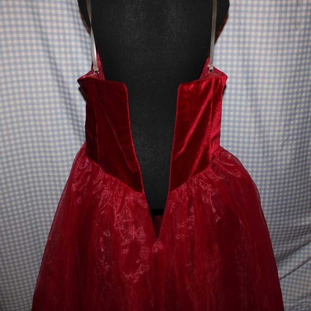 Princess style red prom gown dress - image 8